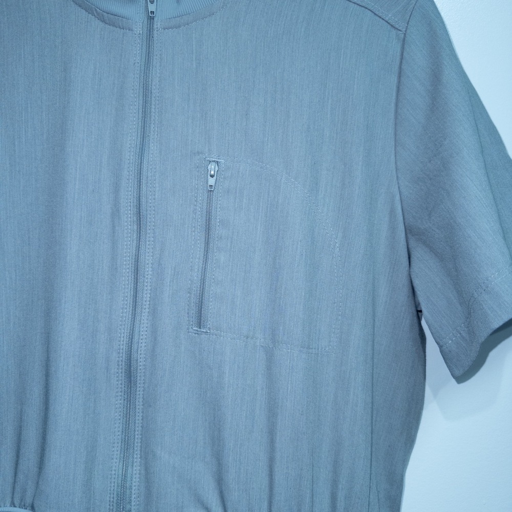 New Beyond Scrubs Heather Light Gray Beyond Happy 7-Pocket Cargo Jumpsuit Large - Picture 3 of 11